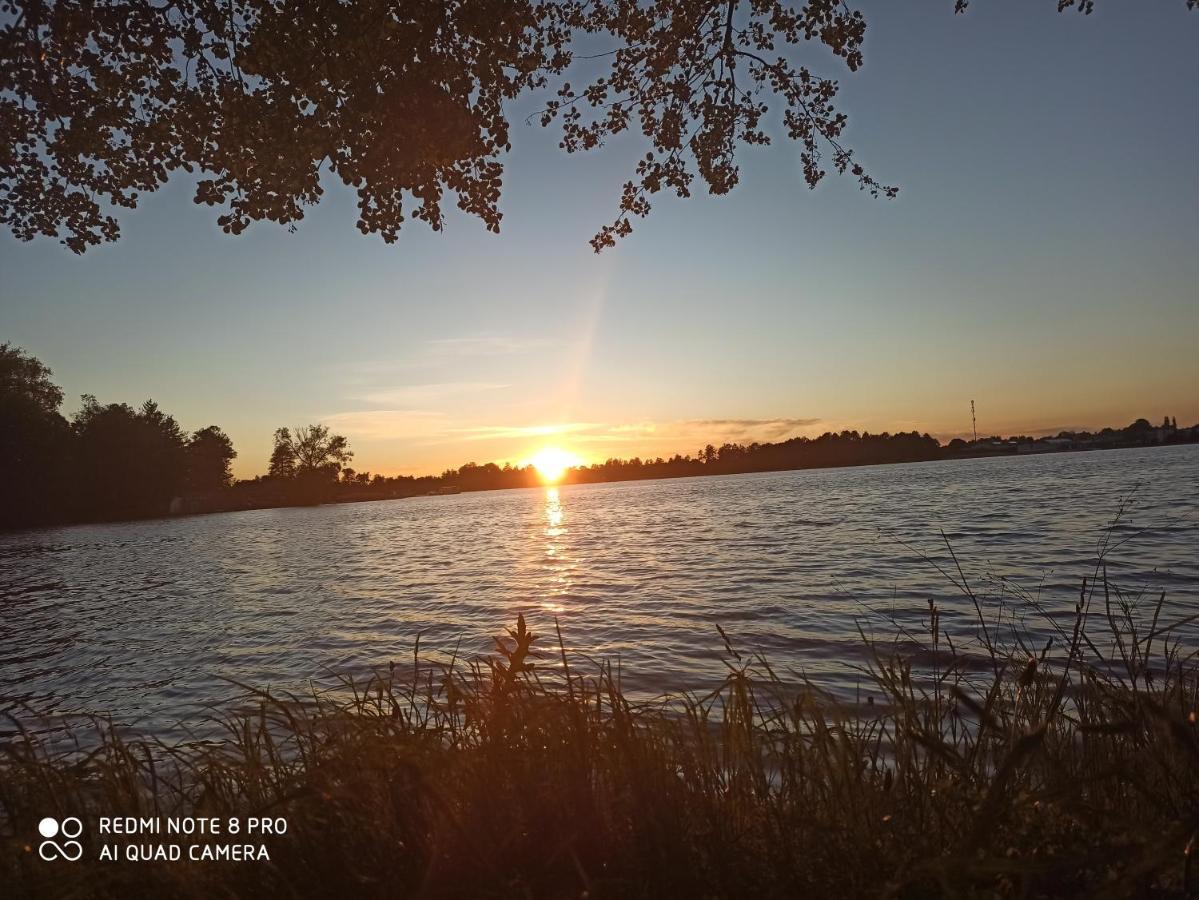 Pojezierze Waleckie Kusi Atrakcjami Wałcz Exterior foto